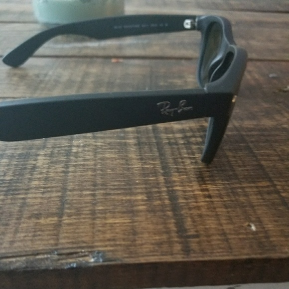 Ray Bans - Picture 2 of 3